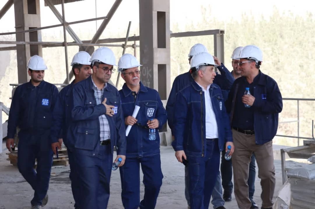 بازدید معاون اقتصادی سیتا از کارخانه سیمان صوفیان